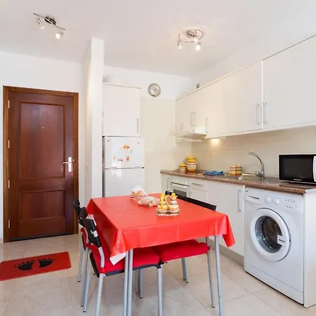Apartman Live Puertito Karateca C